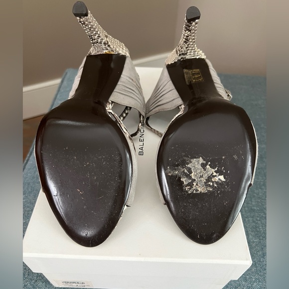 Gorgeous Balenciaga suede and snakeskin heels, size 39 - Picture 5 of 9
